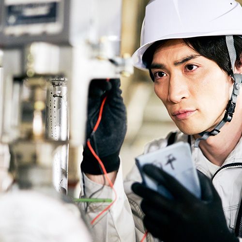 現場の最新ニーズに<br class="sp-only">対応できる技術者を育成